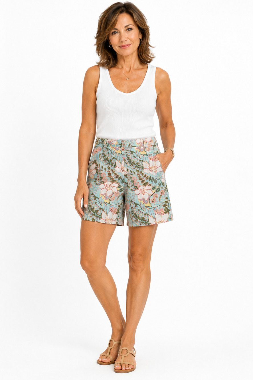 Talbots Petite Perfect Shorts Floral Blue Vacation 9" Hem Stretch Cotton sz 8 P